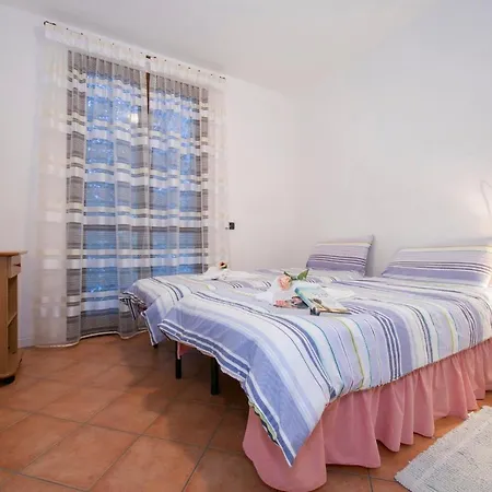 Biosio Sleeps 4 * Bellano