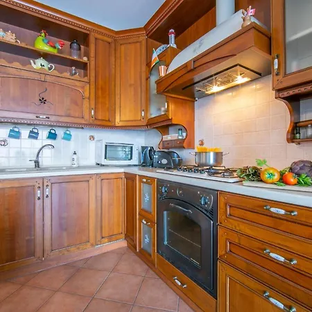 Biosio Sleeps 4 * Bellano